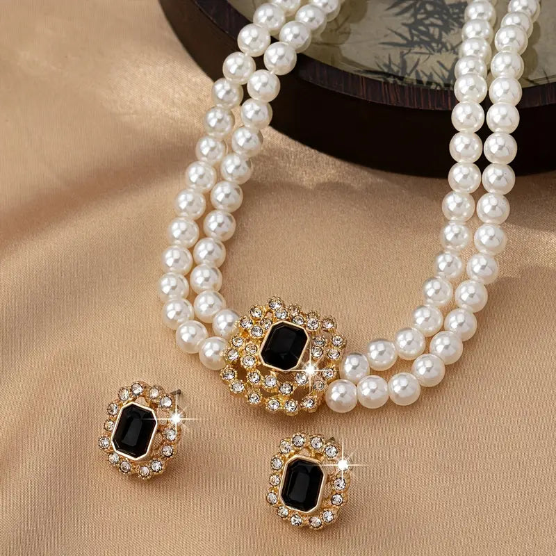 Jewelry - Necklace and Earrings Set